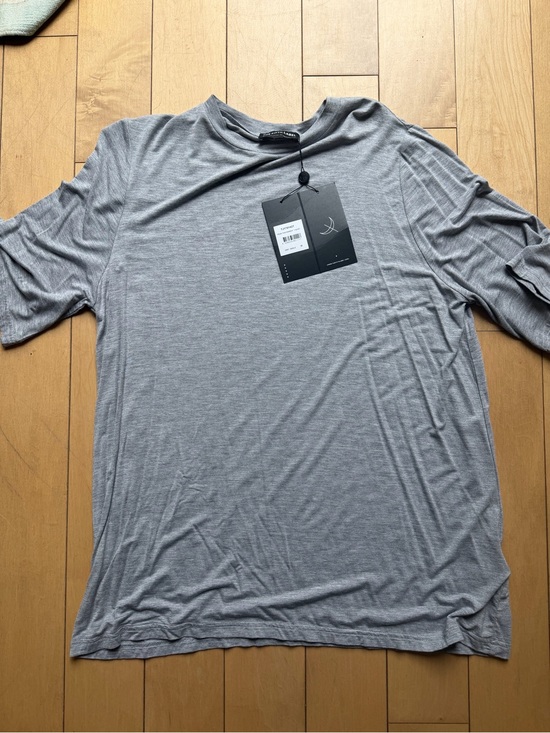 The Fifth Label Tops - Fifth label grey tshirt - brand new